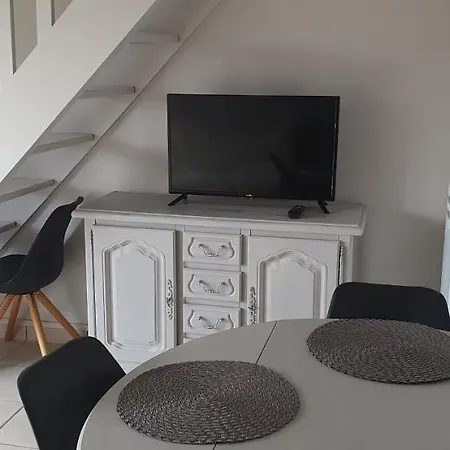 Balcon Centre דירה